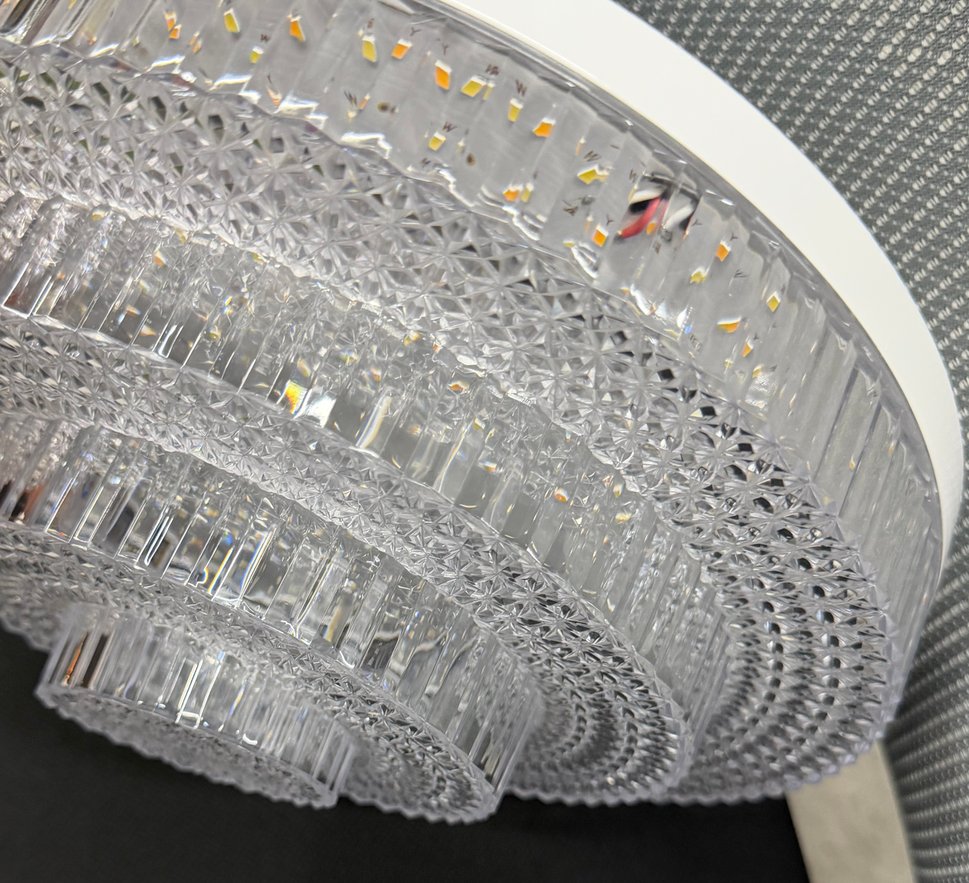 GOFA Mini Crystal Lamp close up, crystal diffuser and LED chips